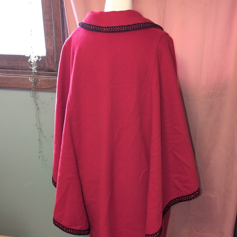 Fashion-Built by Rice Wool Cape Trench Coat - Picture 3 of 8